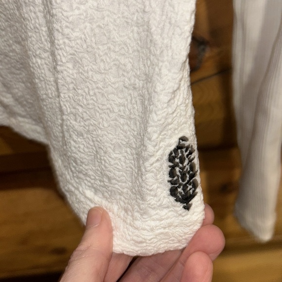 Free People NWT Recovery Layer Size M & L in White Combo - Picture 10 of 11
